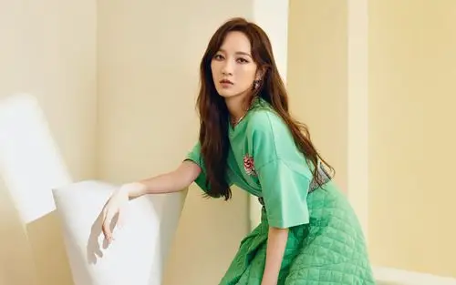 孟佳时尚写真图片桌面壁纸