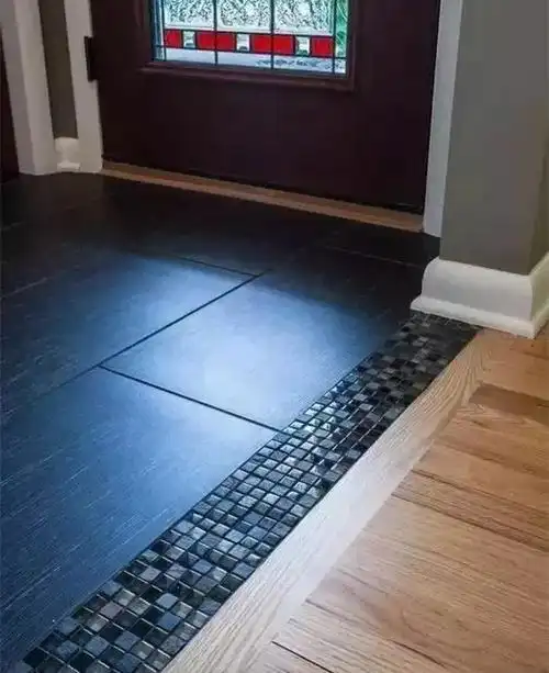 地砖和地板这样混搭,想不美都难!_瓷砖