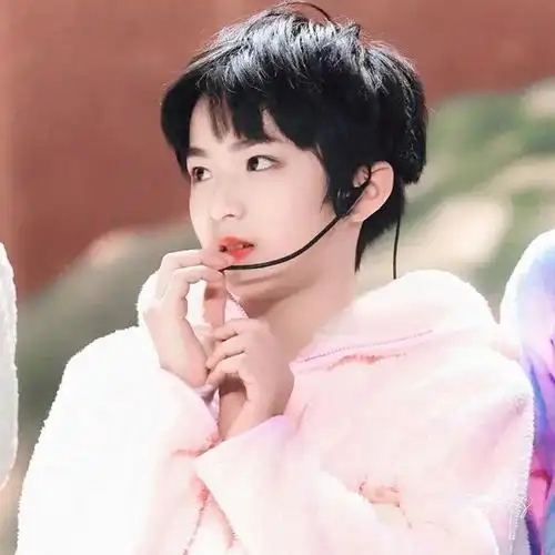 时代少年团刘耀文高清头像壁纸