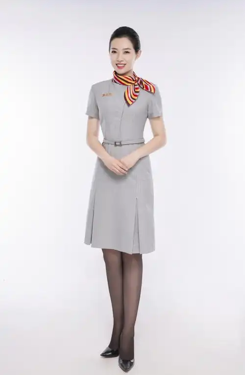 天津航空客舱乘务员孙茜:用服务传递生命的温度