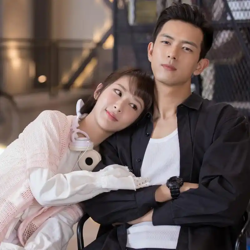 杨紫和李现狂撒糖电影却遭改档被哪咤票房吓跑