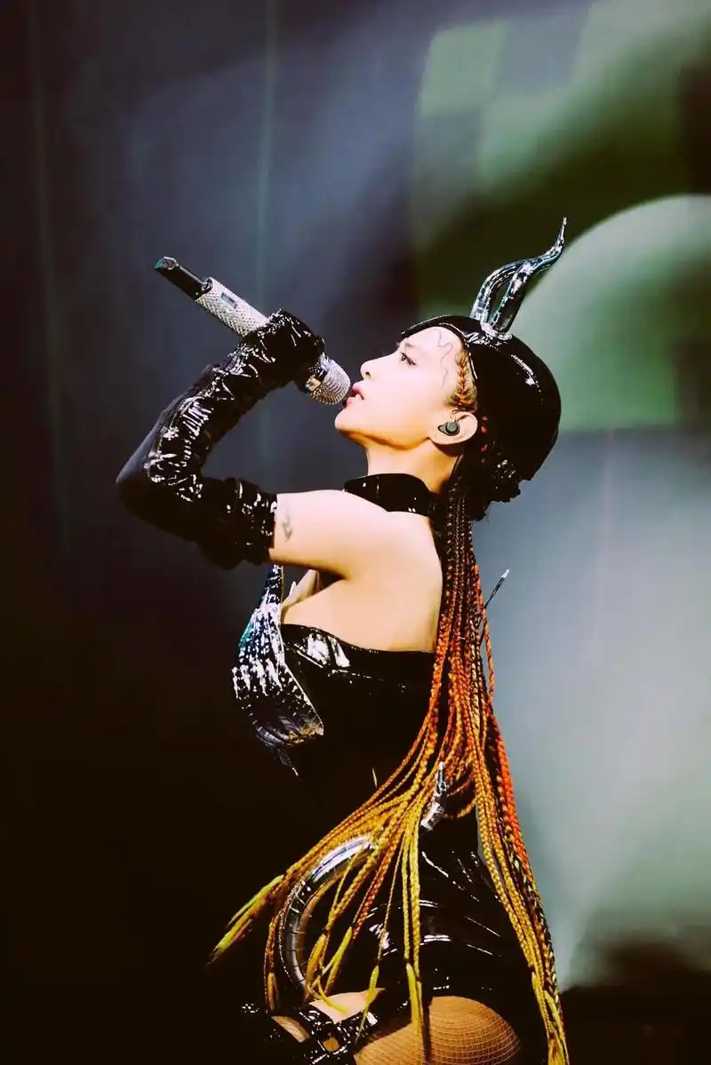 蔡依林演唱会所以服装造型,你喜欢哪一套😍😍😍每一套都好 - 抖