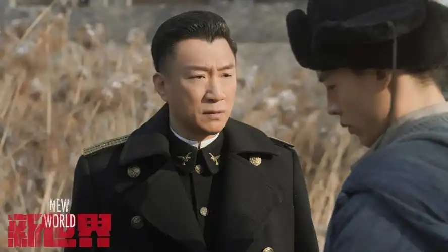 《新世界》孙红雷得知和谈真相 万茜疗伤上药惹心疼