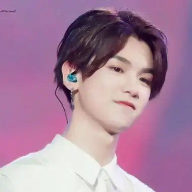 黄明昊头像图片大全高清帅气的黄明昊头像高清