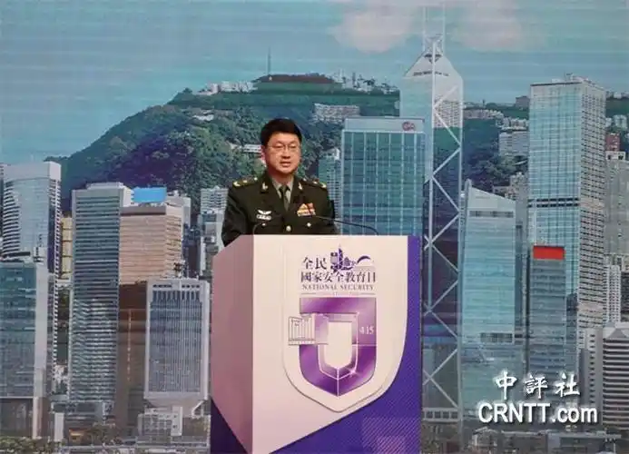 解放军驻香港部队副政委王兆兵(中评社 卢哲摄)中评社香港4月16日电