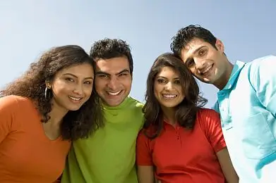 头像_四个_朋友_微笑_图片大全—全景创意图库(quanjing.