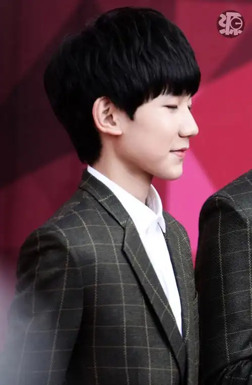 页热度(16)分享推荐喜欢我们为什么入腐凯源美好又令我心动的蓝绿的猫