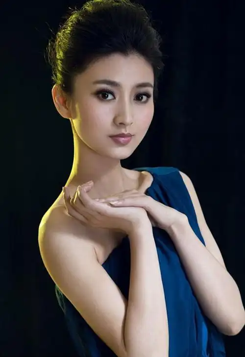 明星斓曦 - 冬日暖羊 - 冬日暖羊的博客