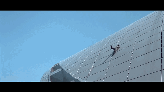 07年和余文乐房祖名一起在《男儿本色》里和吴京对打,零功夫的谢霆锋