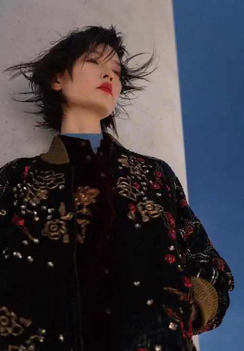 杜鹃冷艳魅力时尚写真大片49