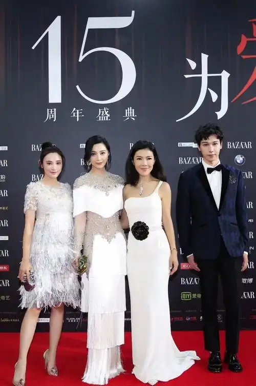 ✨时尚芭莎✨15周年慈善夜～ - 简书