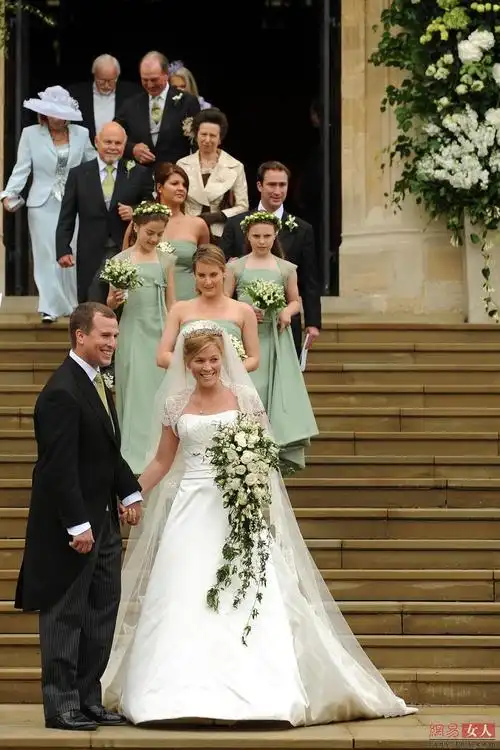 英国安妮公主的儿子peter phillips 和autumn kelly的婚礼