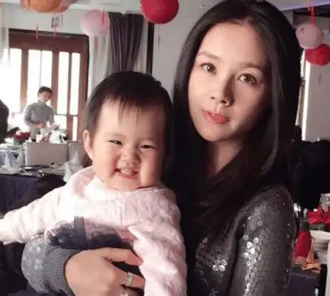 何琳陈坤生子实情,陈坤为什么和何琳分手