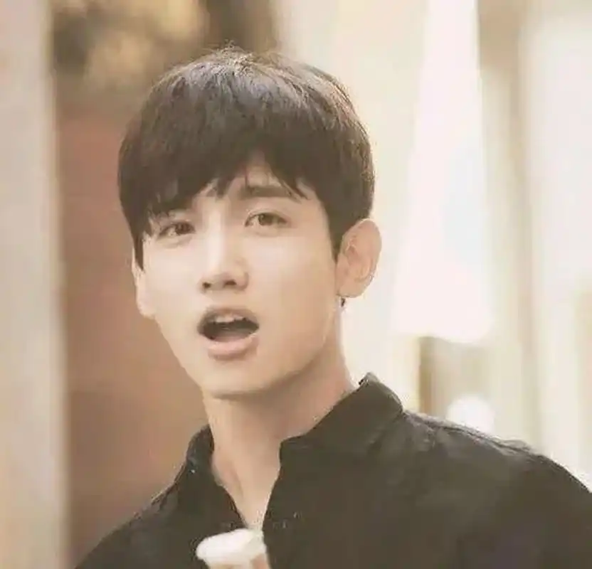 2019年12月30日,沈昌珉承认恋情并透露女方是圈外女性.