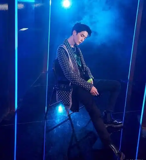 于朦胧是下一个万茜?同样被"逼"着参加节目,被迫营业太惨了!