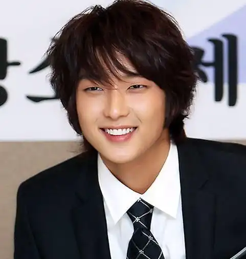 韩国男明星人气排行榜最帅的十个韩国明星