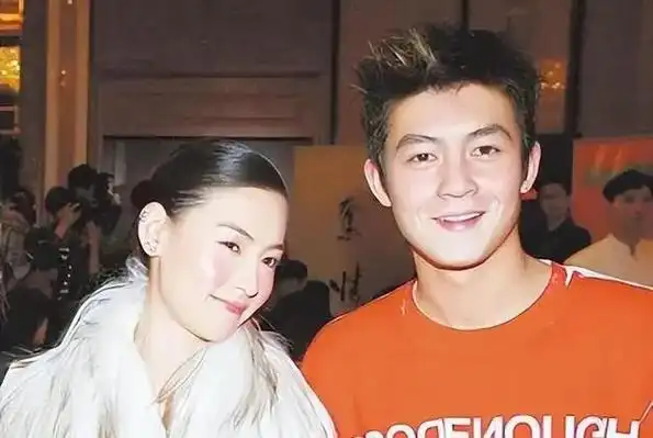 事实证明谢霆锋和张柏芝离婚12年各自过上了自己想要的生活