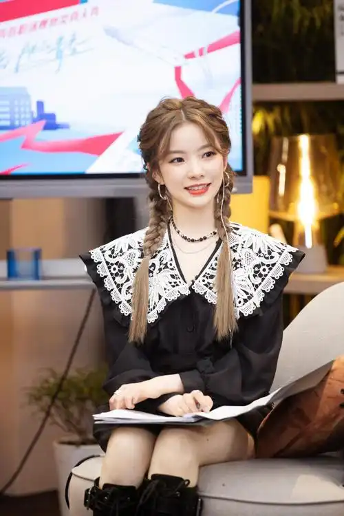 硬糖少女303陈卓璇愿所有心怀野心的年轻人都能闪闪发光