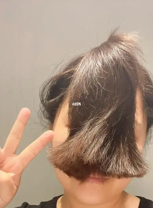 嘿嘿520自己剪个头发:tony老师