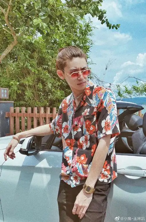 小鬼立春营业照##小鬼街头随拍