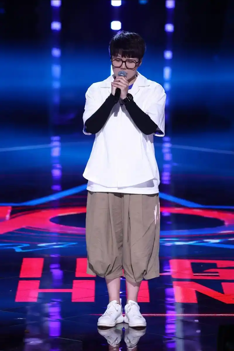 王靖雯《中国好声音》哪一期出场