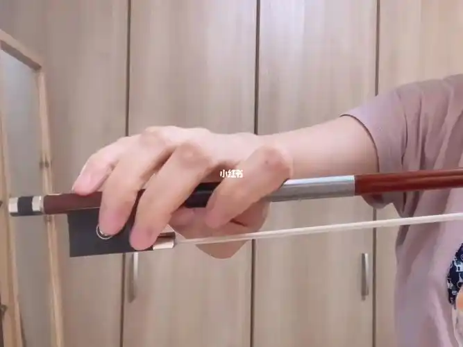 成人小提琴右手持弓练习最管用的方法