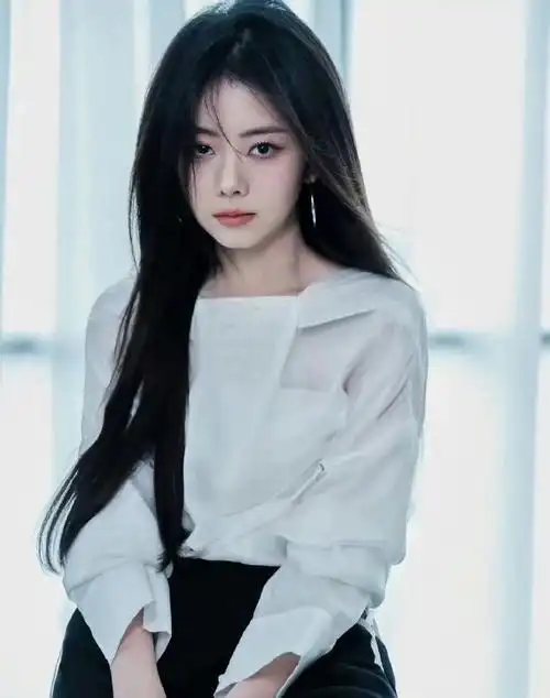 谭松韵回归长发