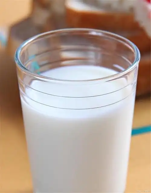 每天喝一杯牛奶和不喝牛奶,两种人有什么区别呢?差别太大了!