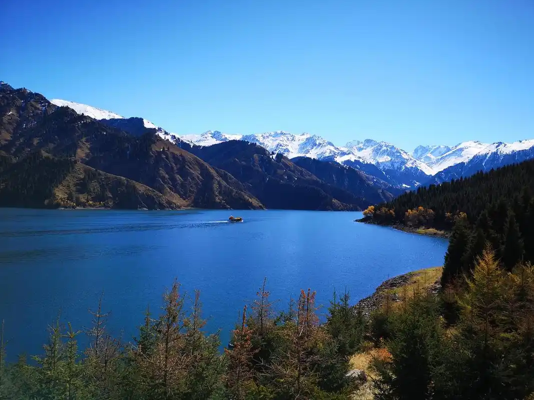 天山天池,世界自然遗产,国际人与自然生物圈保护区,中国最佳旅游去处