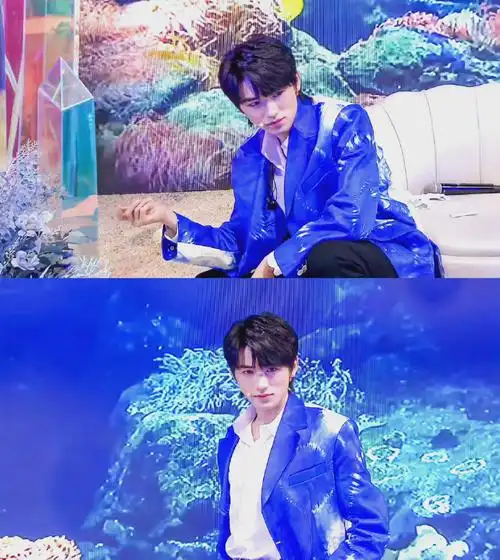 宋亚轩蓝色西装造型随拍