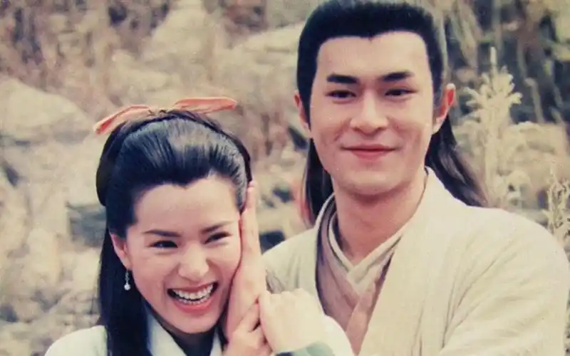 神雕侠侣冷知识黄晓明版演技在线95版用保鲜膜伪装瀑布