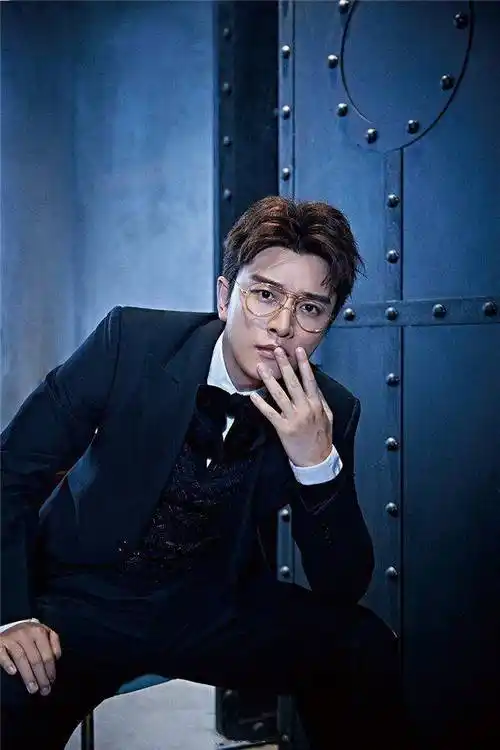 "老实人"贾乃亮从人人同情到声名狼藉,他到底做错了什么?_李小璐_女子