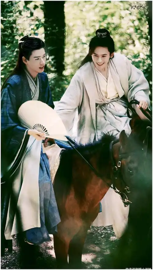 《山河令》主演演员几乎全部到场,张成岭的扮演者孙浠伦缺席,学生党以