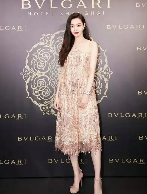 娱乐圈长腿系列之宋轶