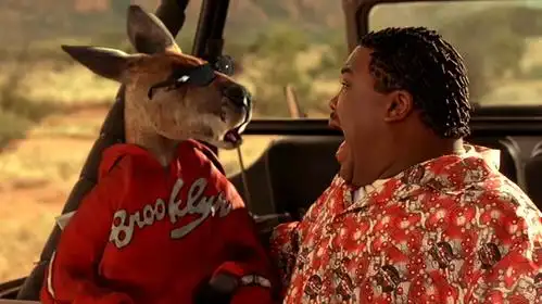 袋鼠成精开始学坏,学着坏人在路边装死抢劫,一部动物搞笑电影