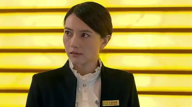 咱们结婚吧:不是冤家不聚头,果然主动道歉,杨桃白眼翻上天!