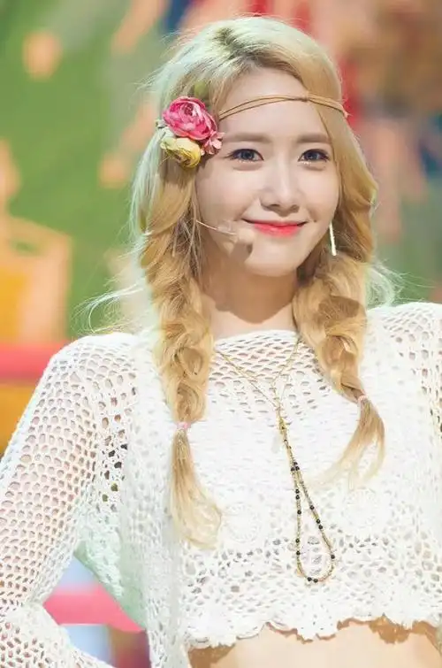 林更新林允儿古装旧照