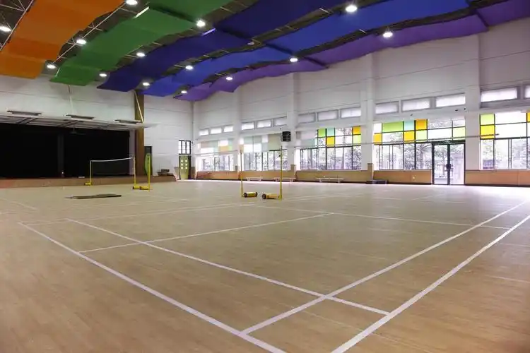 羽毛球场地地板价格及尺寸