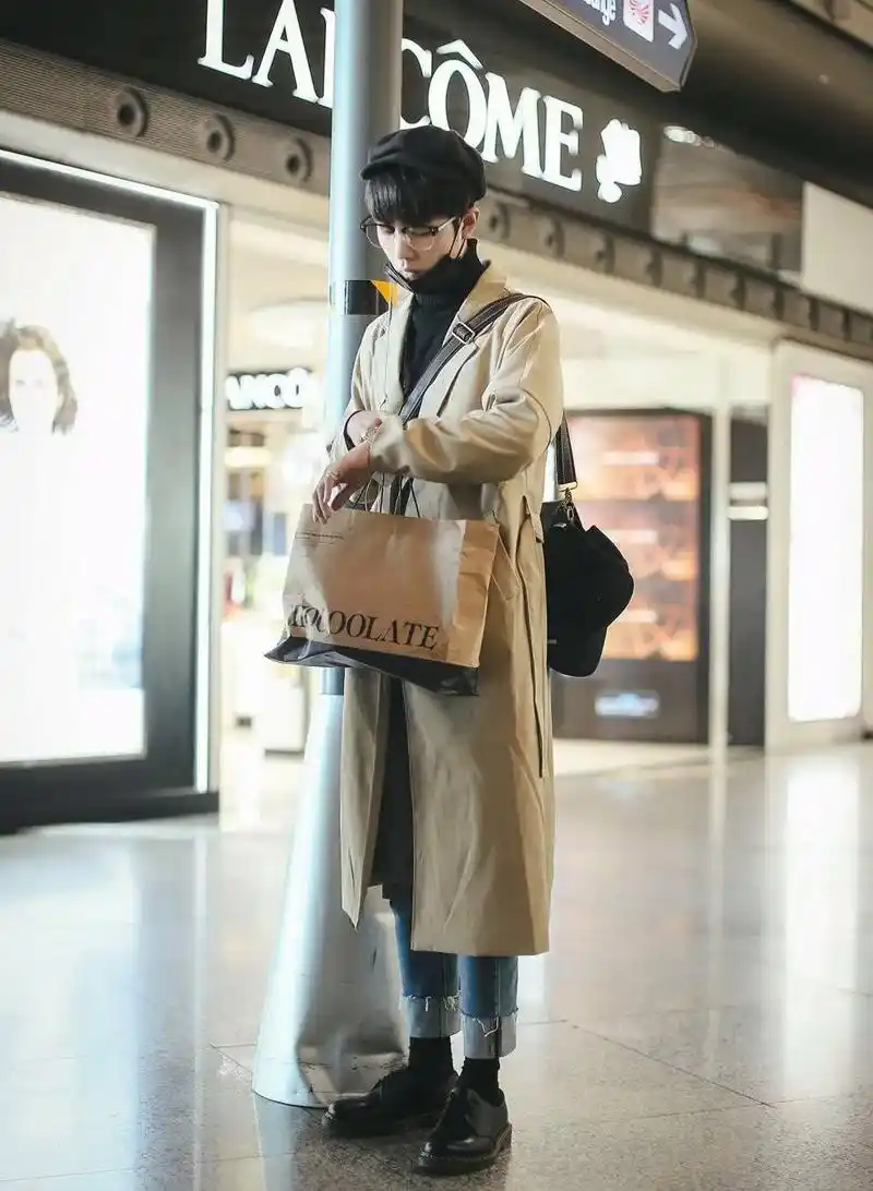 肖战 #向全世界安利最好的肖战 #肖战顺顺利利 机场战,y - 抖音