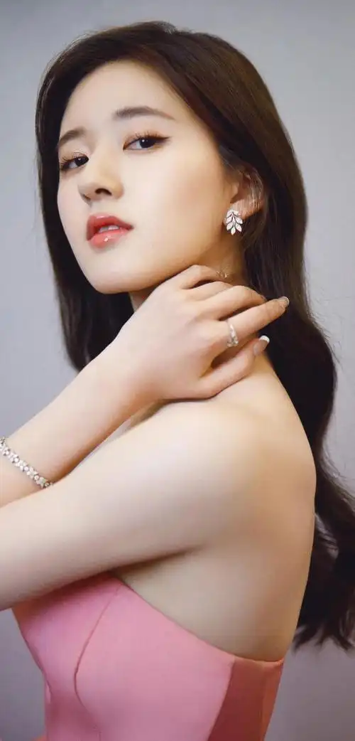 赵露思高清壁纸