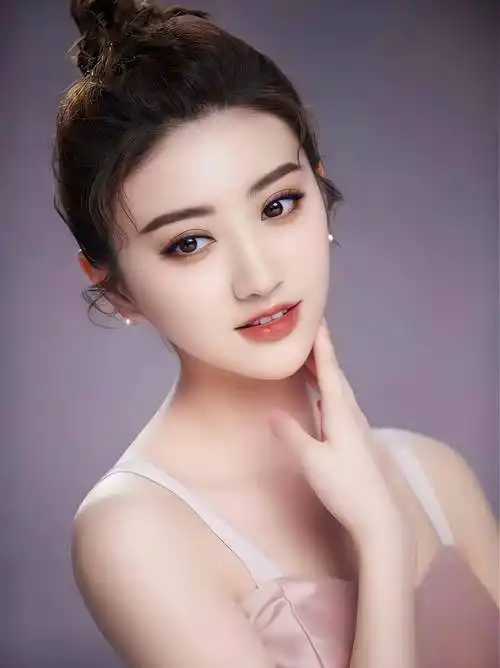 明星写真第3期景甜肤白貌美颜值天花板甜甜公主人气攀升