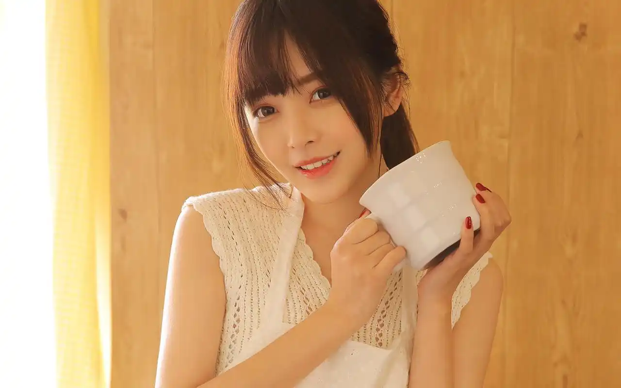 性感美女照片高清桌面电脑壁纸高清大图预览1920x1200_美女壁纸下载