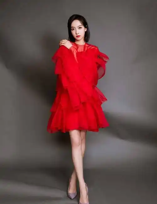 宋茜的脚太雷人了,金星说这是代价,40岁前不做手术老了得做轮椅_高跟