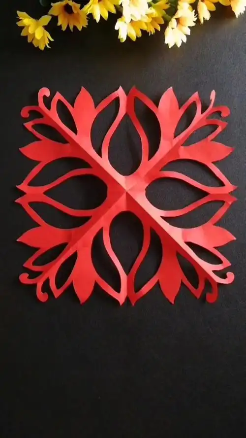 剪纸#一学就会的四角窗花剪纸