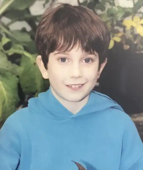 回顾:美国富二代小伙,跑到中国当网红赚81万,却被骂惨了