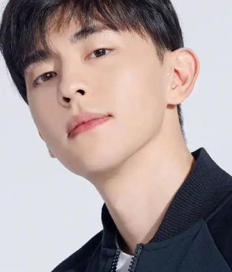 最受欢迎男演员排行榜邓伦第六蔡徐坤令人意外榜首是真王者