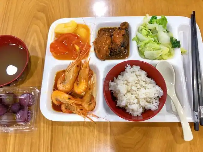 zf食堂午餐工作餐吃什么