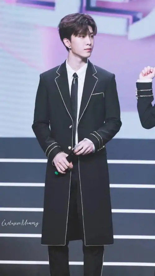 ninepercent不只完颜连身材也是top,范丞丞最亮眼,蔡徐坤完美!