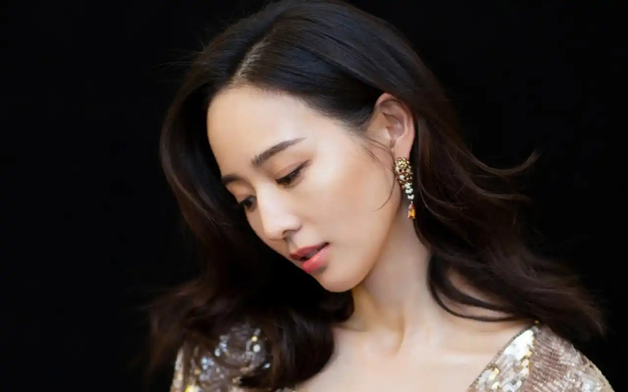 张钧甯性感写真图片桌面壁纸