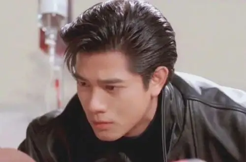 颜值吊打小鲜肉的90年代男星,旧照集绝了!